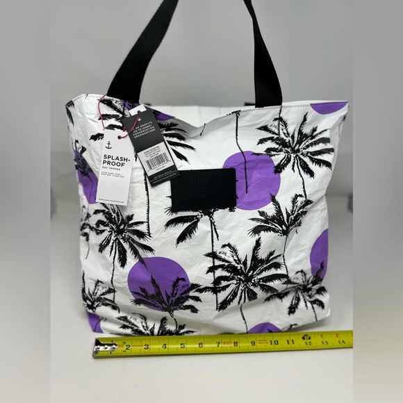 DAY TRIPPER SUN PALM BY SAMUDRA - SUPER PURPLE - Picture 6 of 10